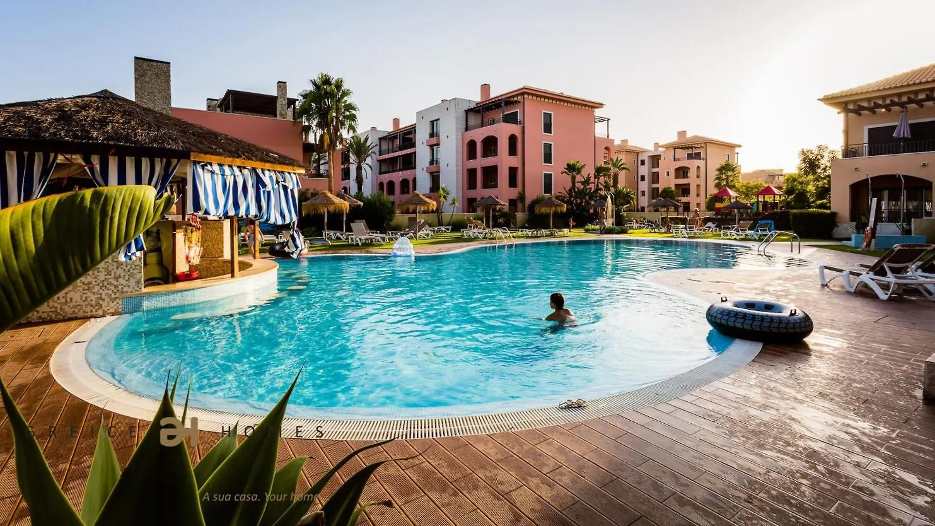Greice Homes-Luxury 2 Bed En-Suite South Facing & Golf View Quarteira