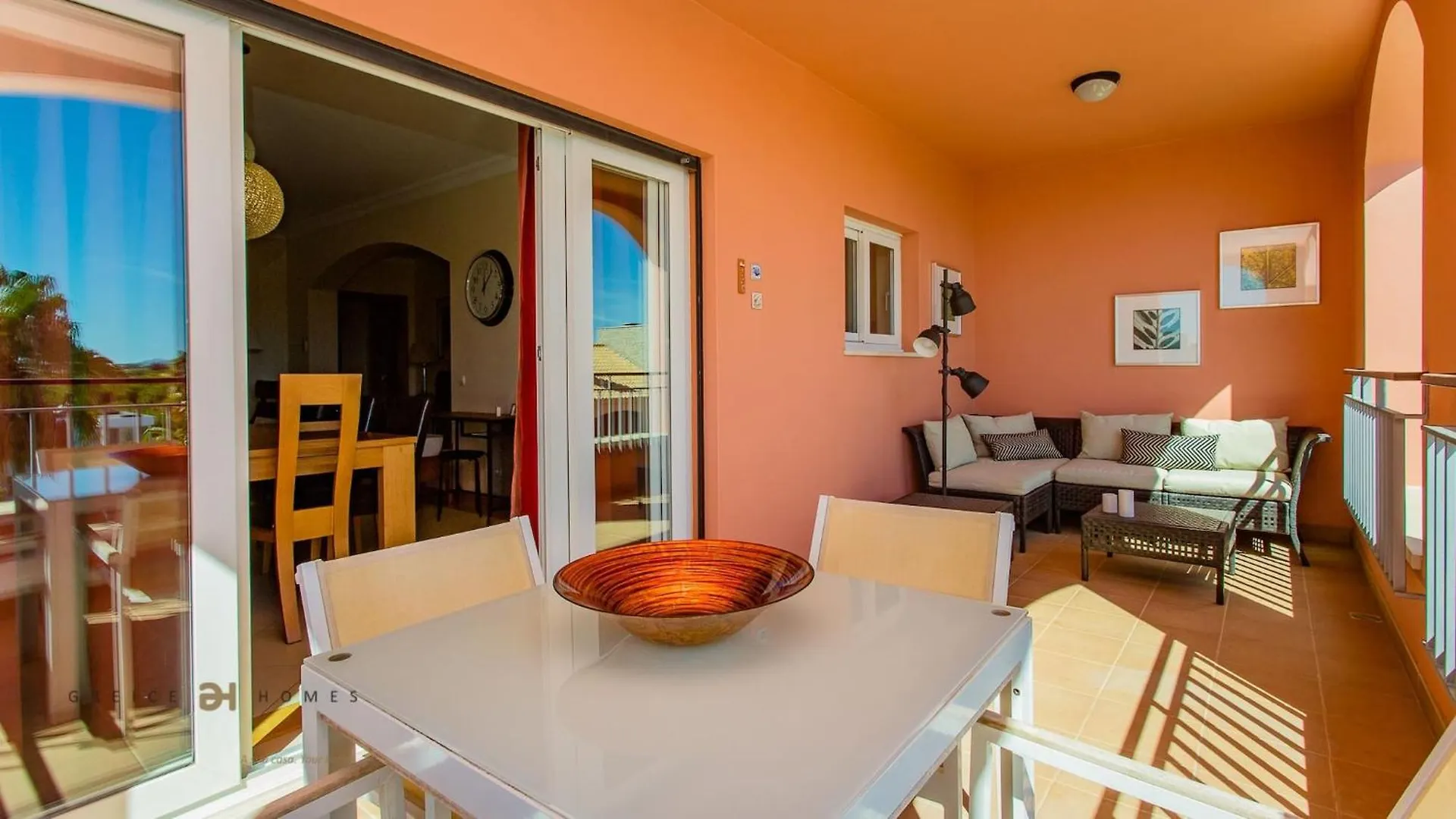 Greice Homes-Luxury 2 Bed En-Suite South Facing & Golf View Quarteira