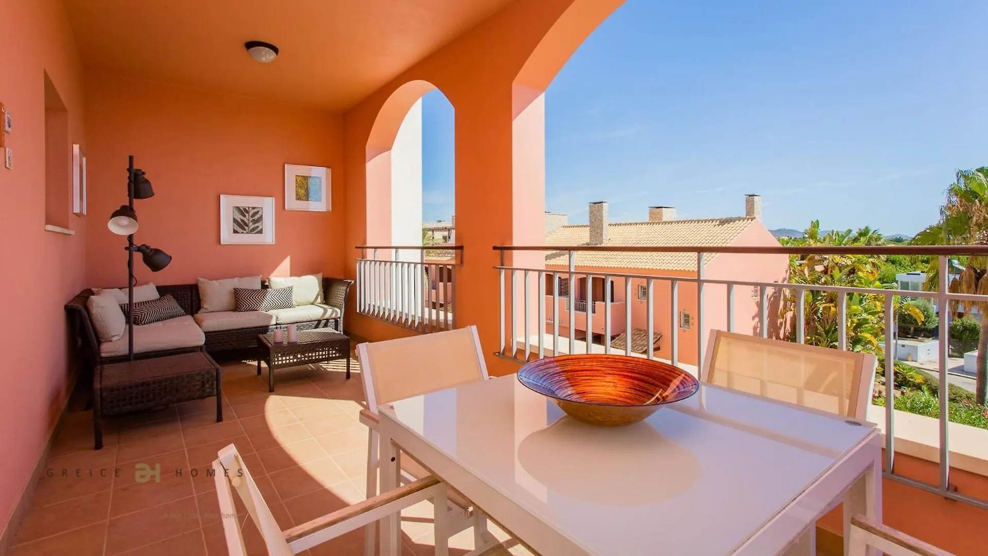 Greice Homes-Luxury 2 Bed En-Suite South Facing & Golf View Quarteira Apartment