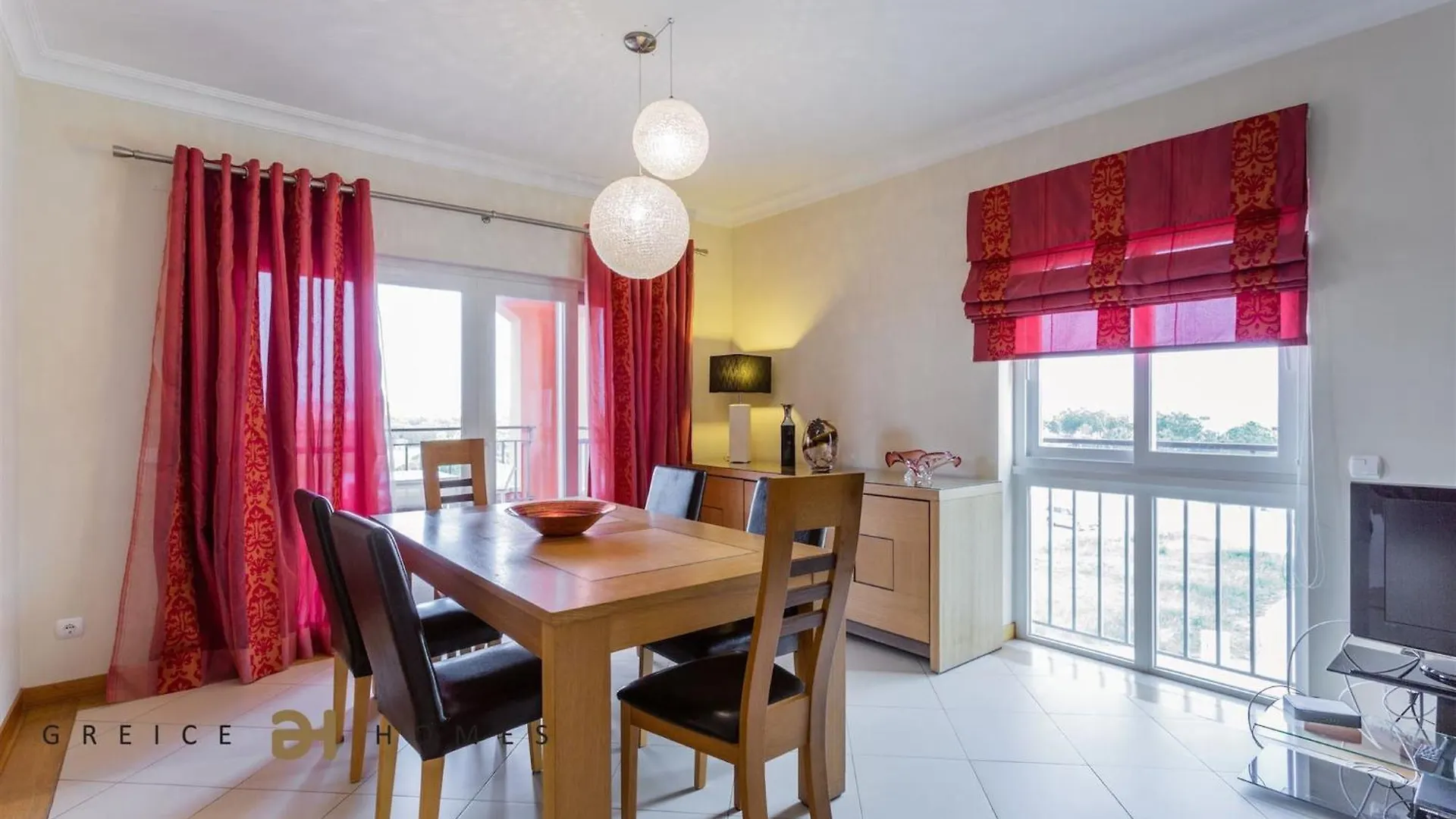 Greice Homes-Luxury 2 Bed En-Suite South Facing & Golf View Quarteira 0*,  Portugal